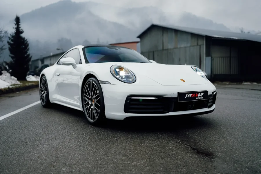 porsche 911 biele